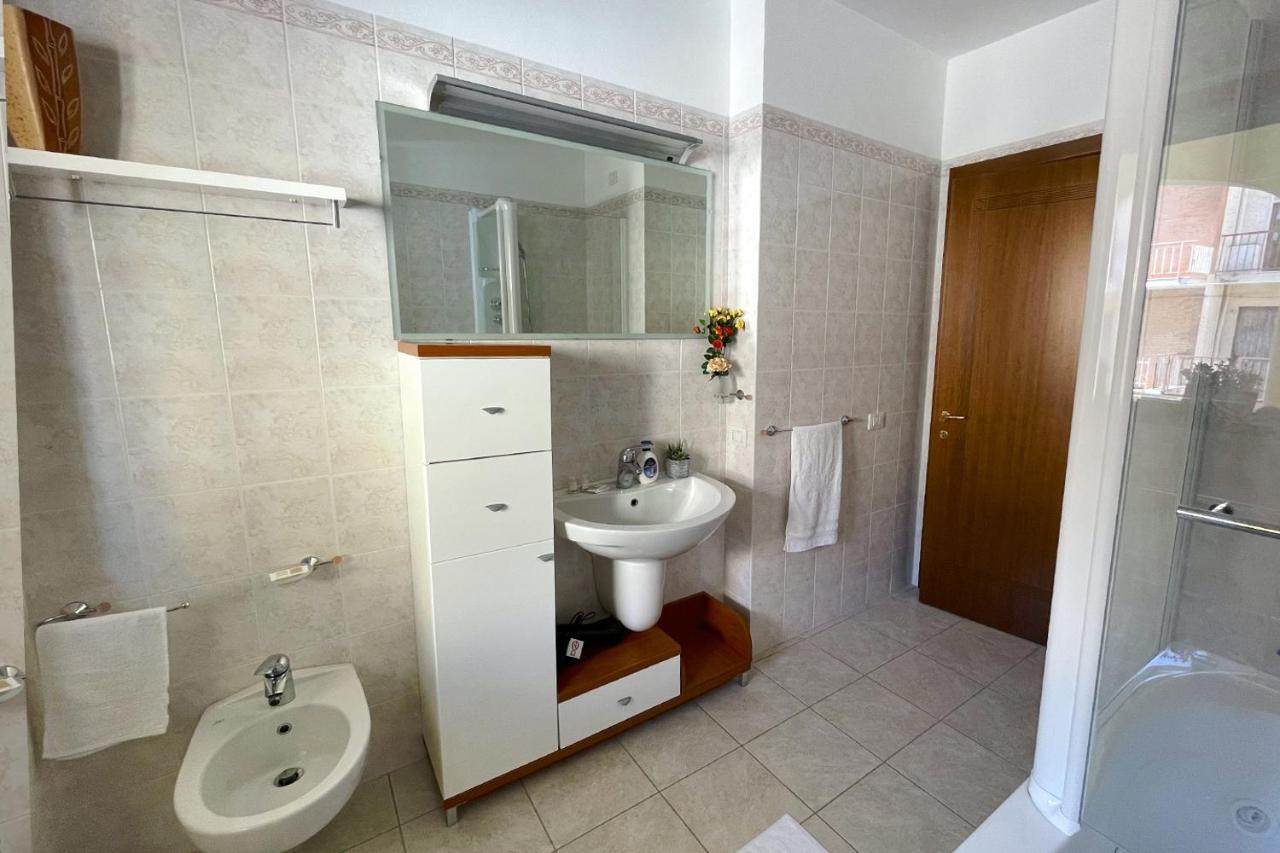 Aristanis Home Vacation Apartment Oristano Kültér fotó